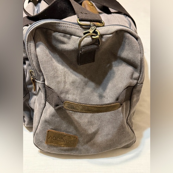 Aocome Gray Canvas Duffel Bag Leather Trim Travel Weekender/Shoe Compartment - Picture 7 of 13